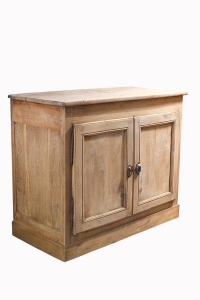 meuble de metier ancien etroit  2 portes en noyer clair brut